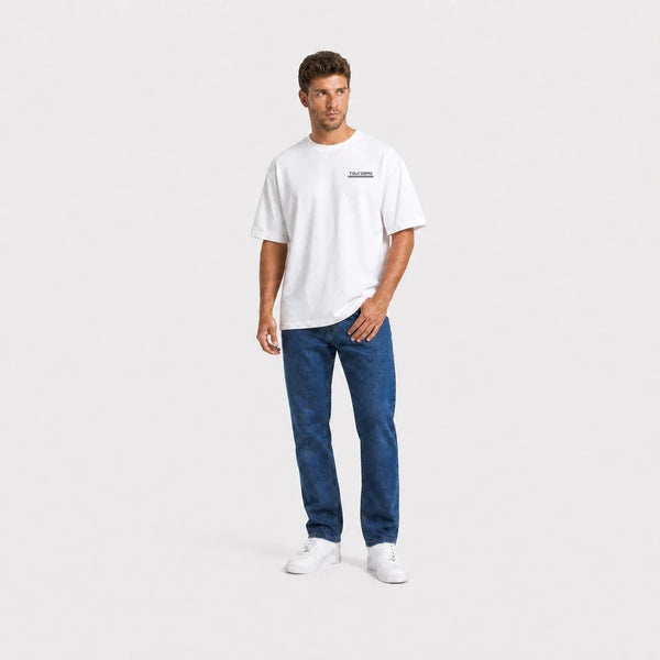 T-shirt Toyota Fj Cruiser Outside All Day blanc vu de face en plan large avec logo Tourismo