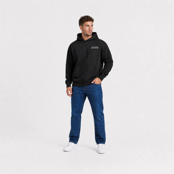 Sweat F1 Pierre Gasly Signature noir vu de face en plan large avec logo Tourismo
